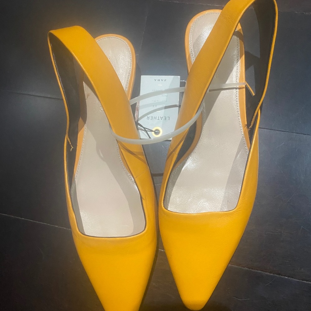 Zara’s shoes 👡